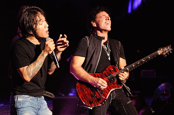 Journey & The Doobie Brothers at Wells Fargo Arena