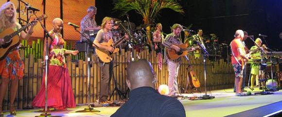 Jimmy Buffett And The Coral Reefer Band at Wells Fargo Arena